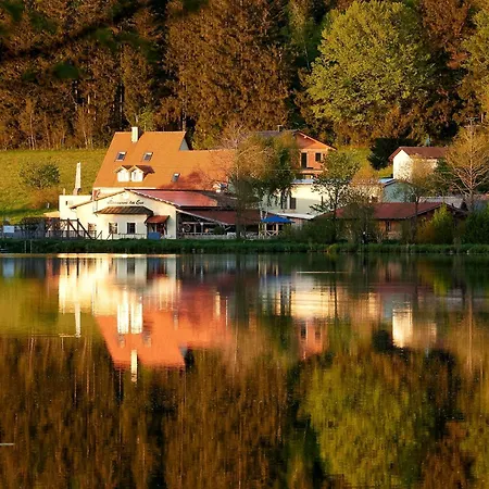Hébergement de vacances In Mit Garten Und Seeblick Waldkirchen