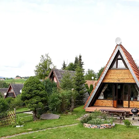 In Mit Garten Und Seeblick Tatil Evi